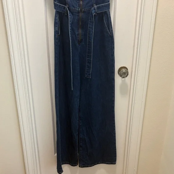 Excellent condition Reformation Denim Zip-Front Jumpsuit with Belt - Picture 4 of 6
